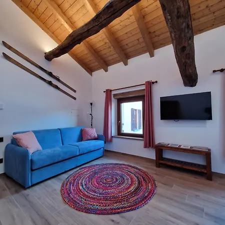 Casa Resegone شقة *